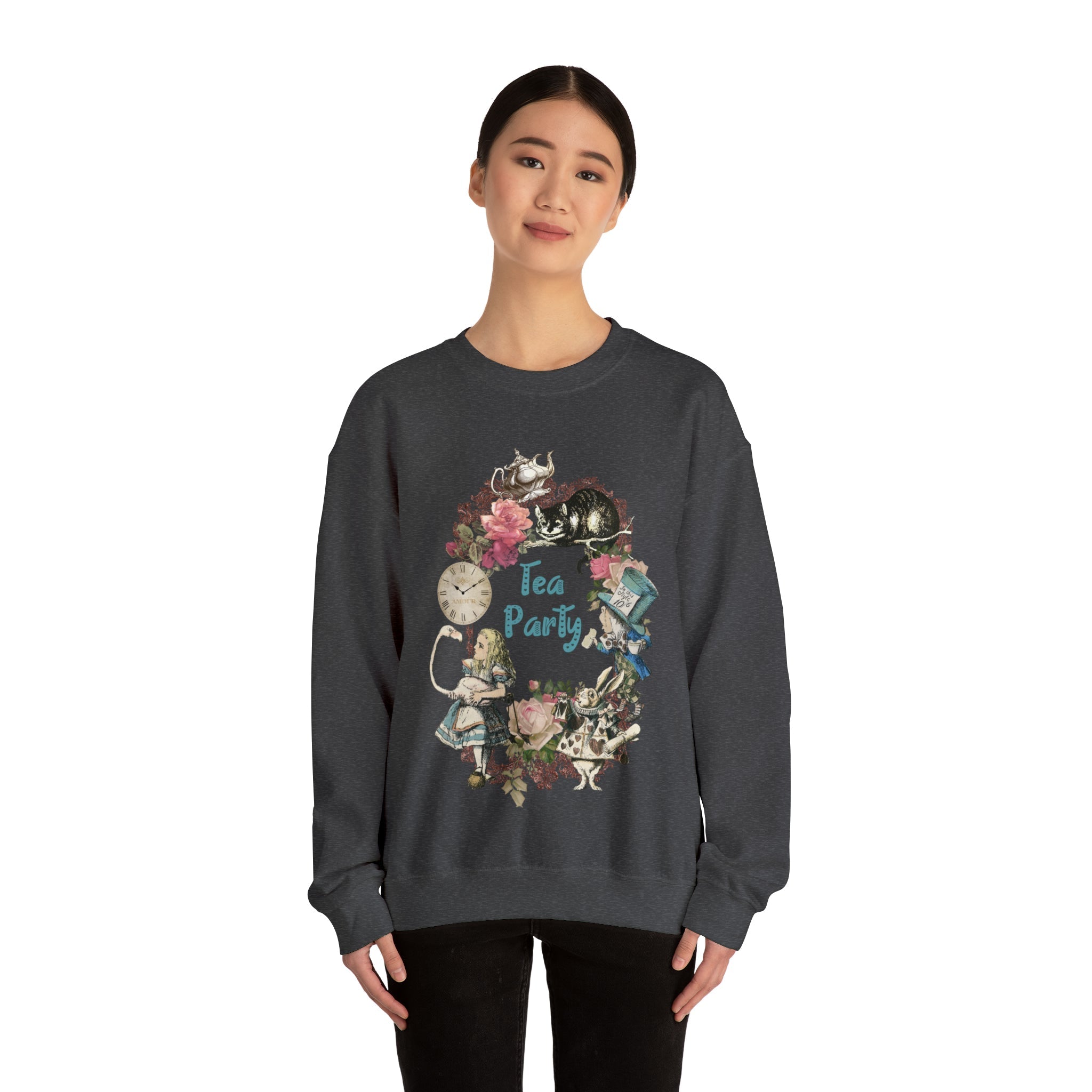 Alice’s Adventures in Wonderland Sweatshirt Vintage 1