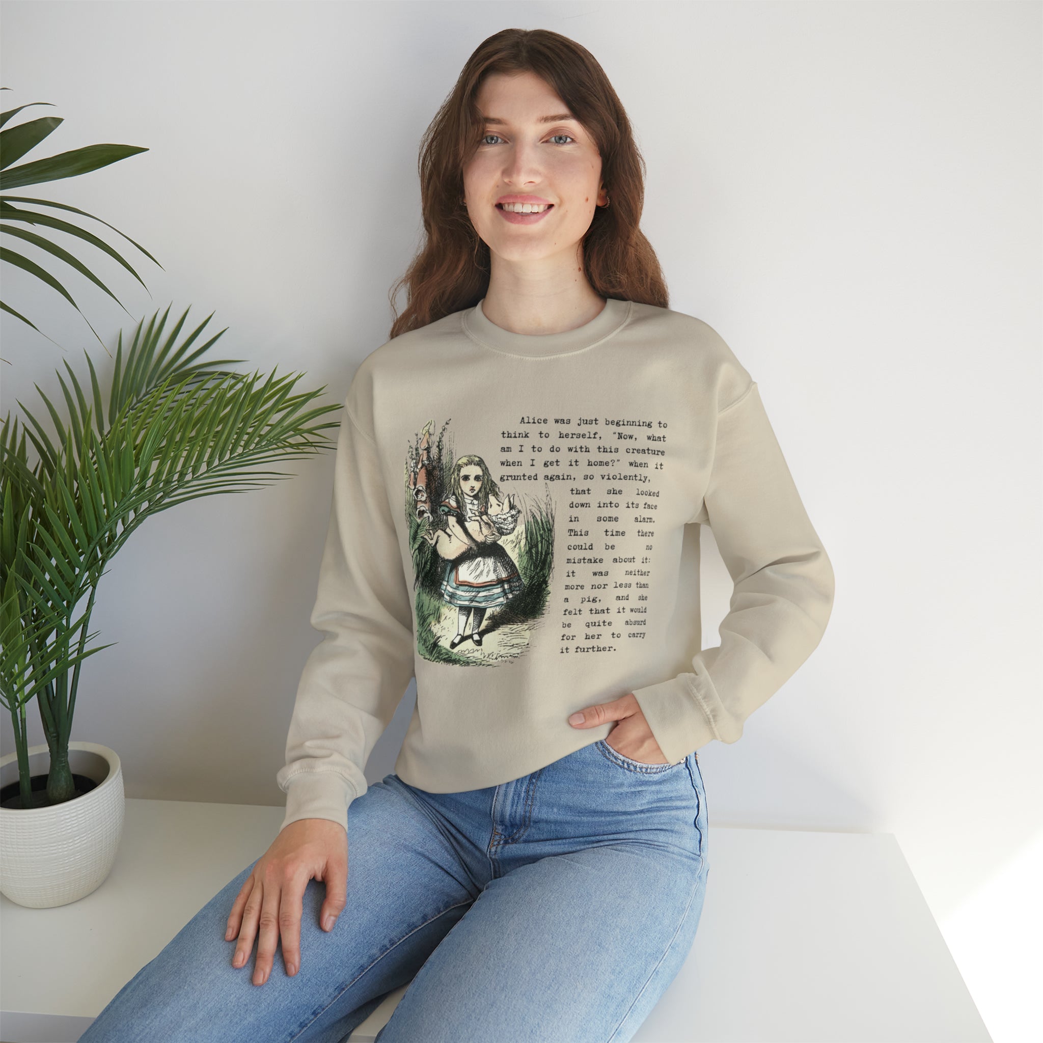 Alice’s Adventures in Wonderland Sweatshirt Vintage 5