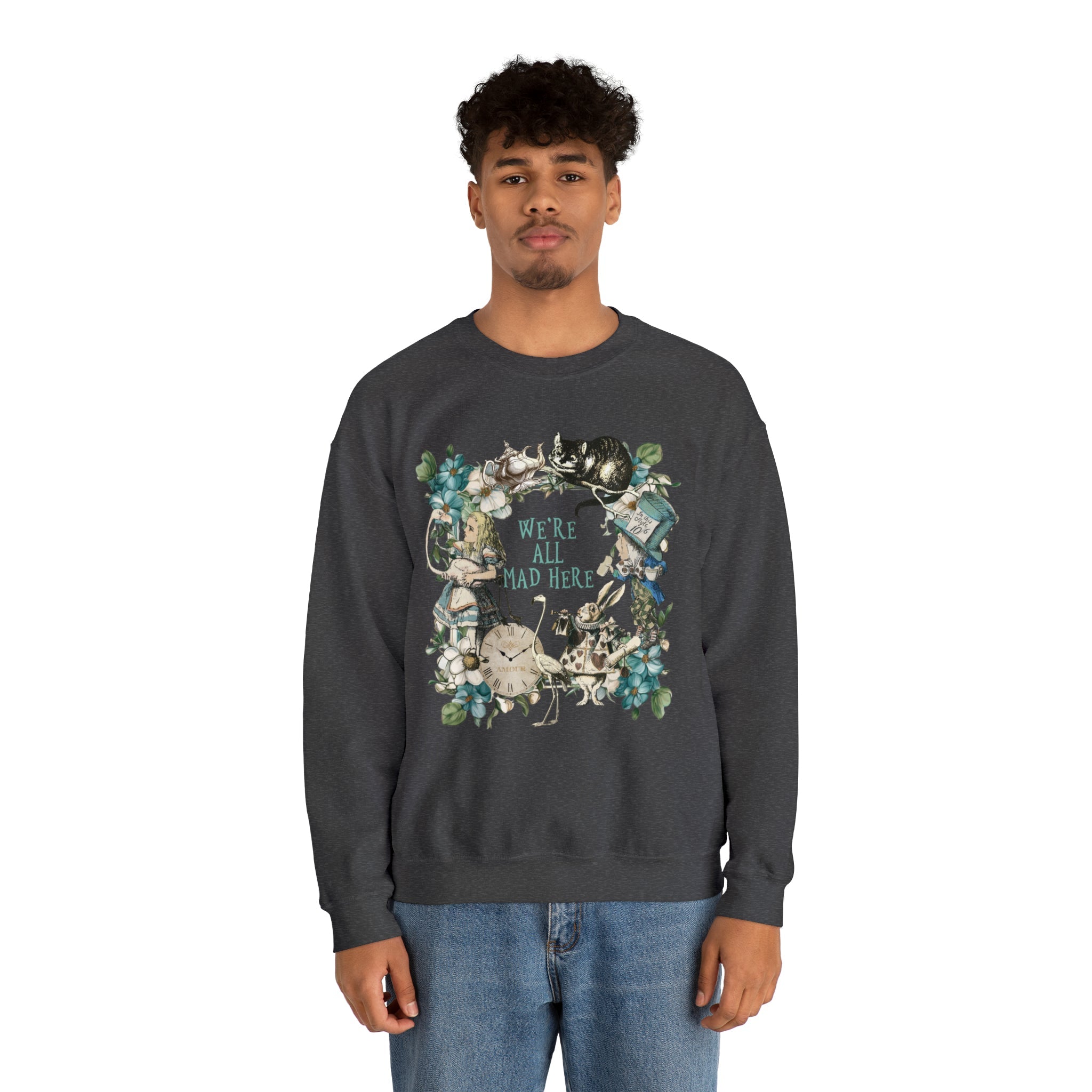 Alice’s Adventures in Wonderland Sweatshirt Vintage 8