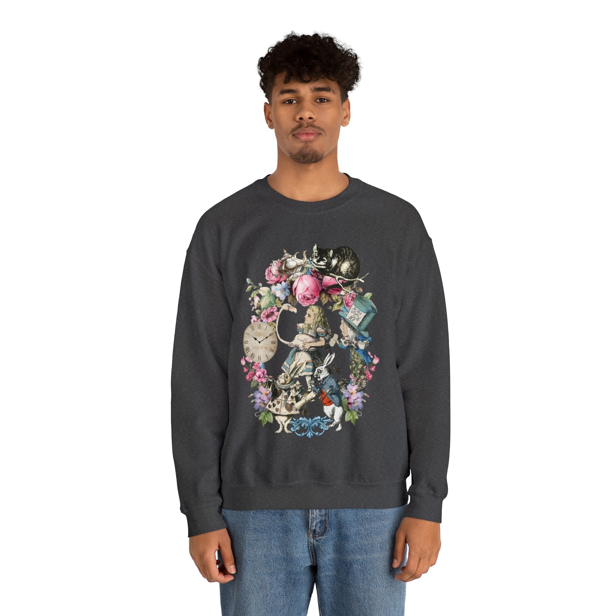 Alice’s Adventures in Wonderland Sweatshirt Vintage 9