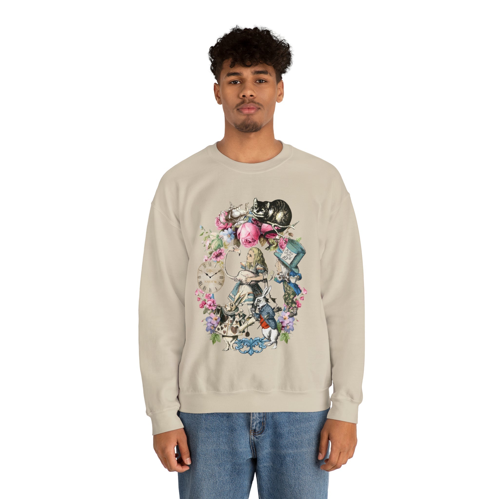 Alice’s Adventures in Wonderland Sweatshirt Vintage 9