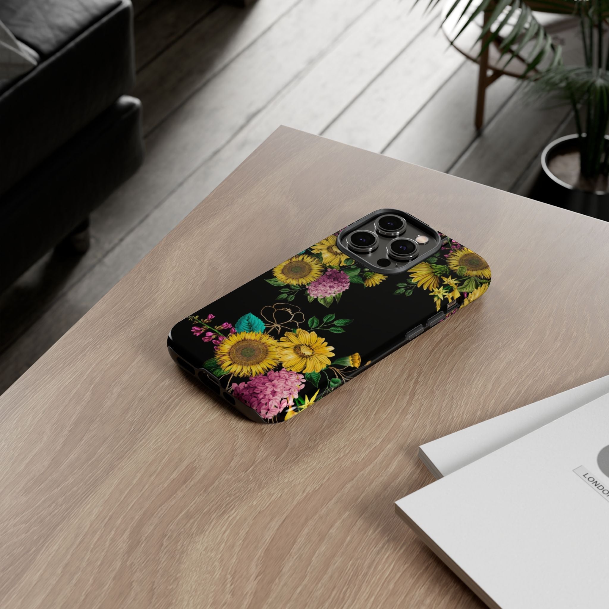 iPhone Case Tough Cases - Floral #101 | iPhone 16 Plus