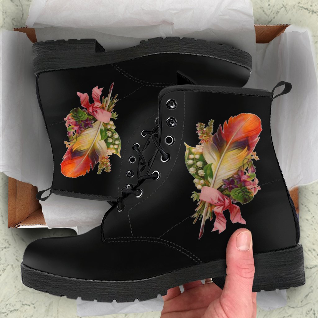 Combat Boots - Feather Quills | Black Boots Black Hipster 