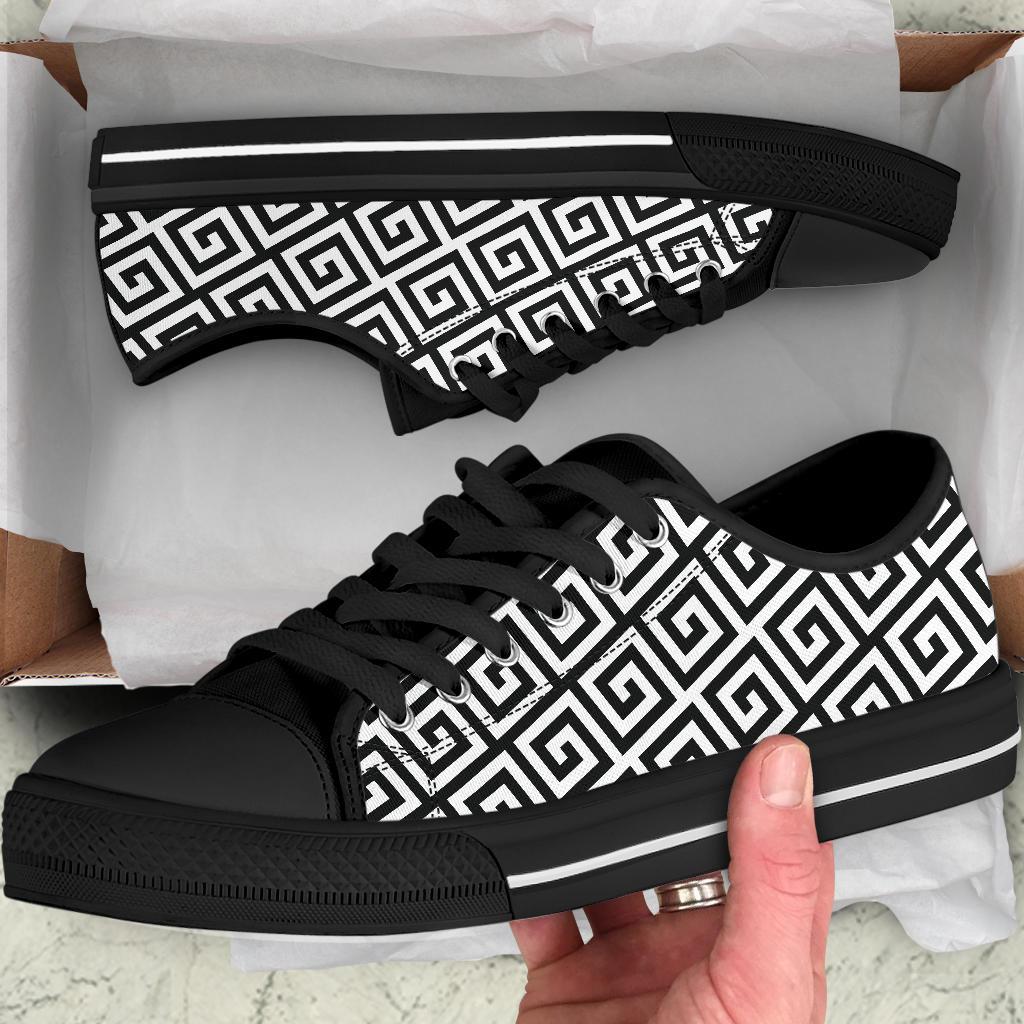 Custom Sneakers-Black and White Series 121B | ACES INFINITY
