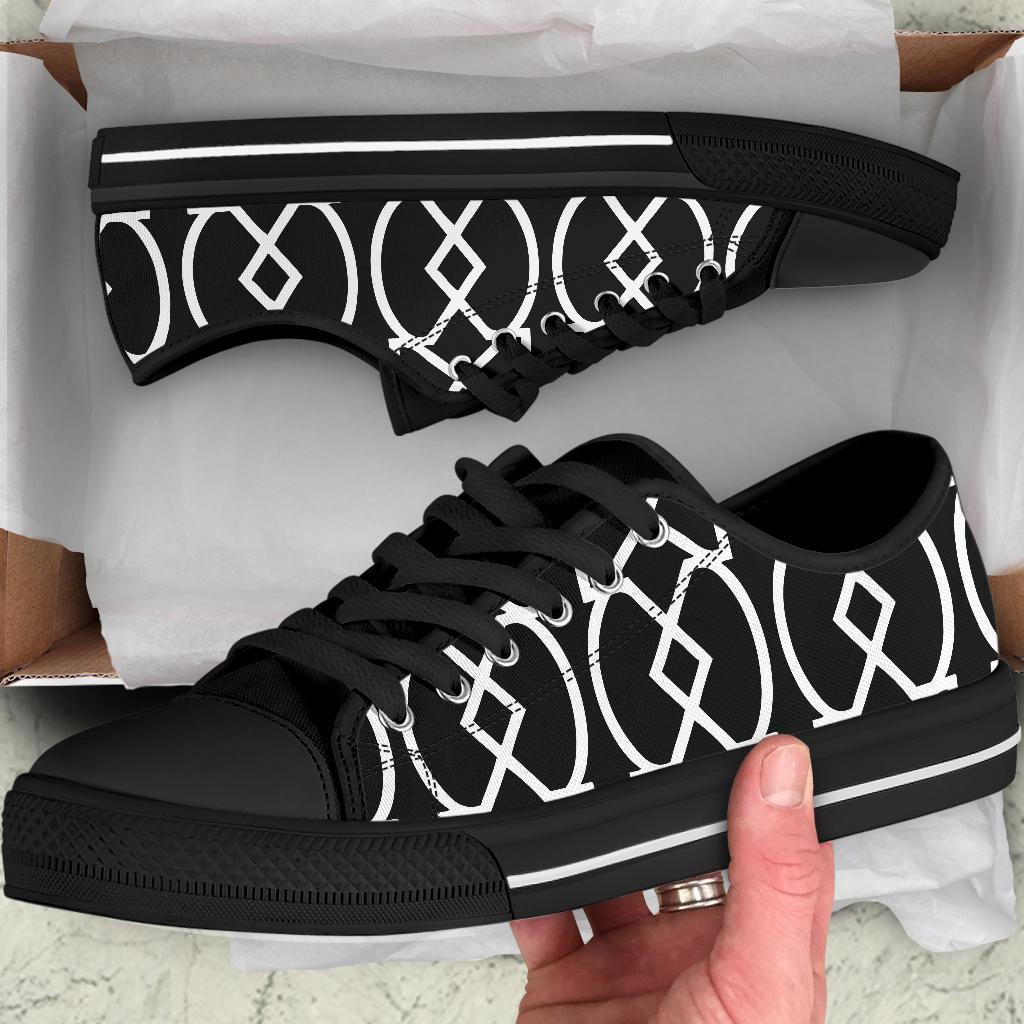 Custom Sneakers-Black and White Series 124 | ACES INFINITY