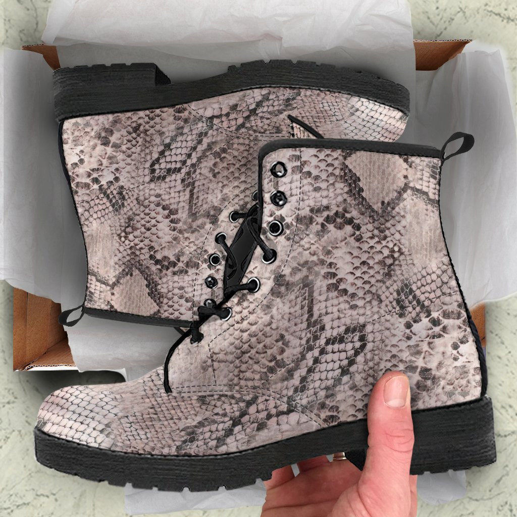 Fashion Combat Boots - Vintage Look Distressed Snake Skin 