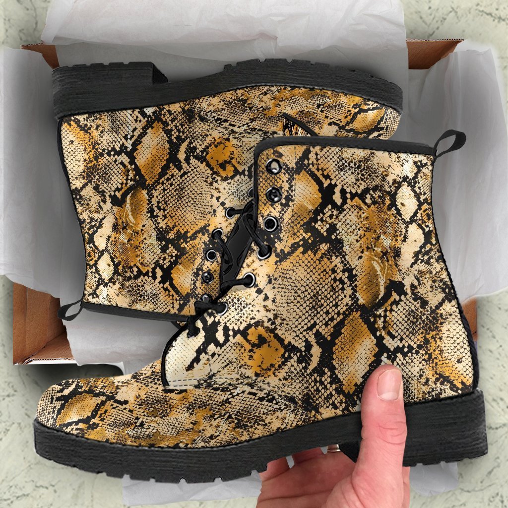 Fashion Combat Boots - Vintage Look Distressed Snake Skin 